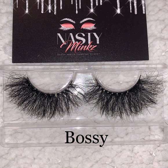 Mink Lashes - Picture 3 of 11